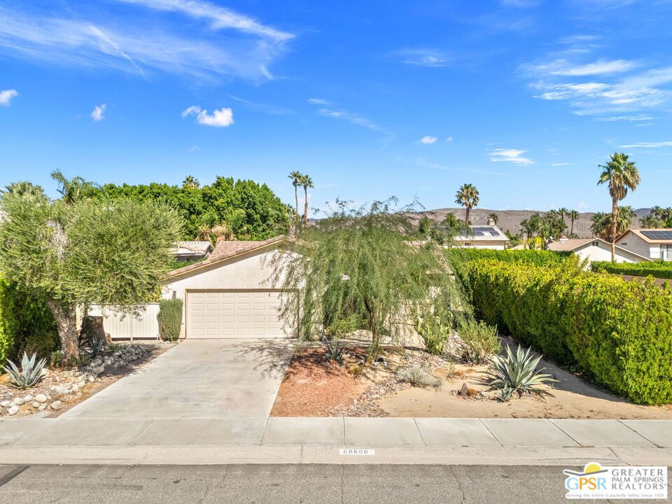 68600 Risueno Road
