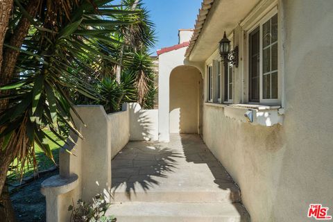 3938 East Boulevard Los Angeles CA 90066