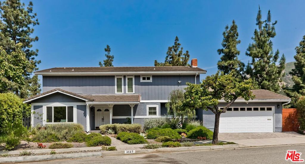 Properties 1 3127 Arrowhead Drive