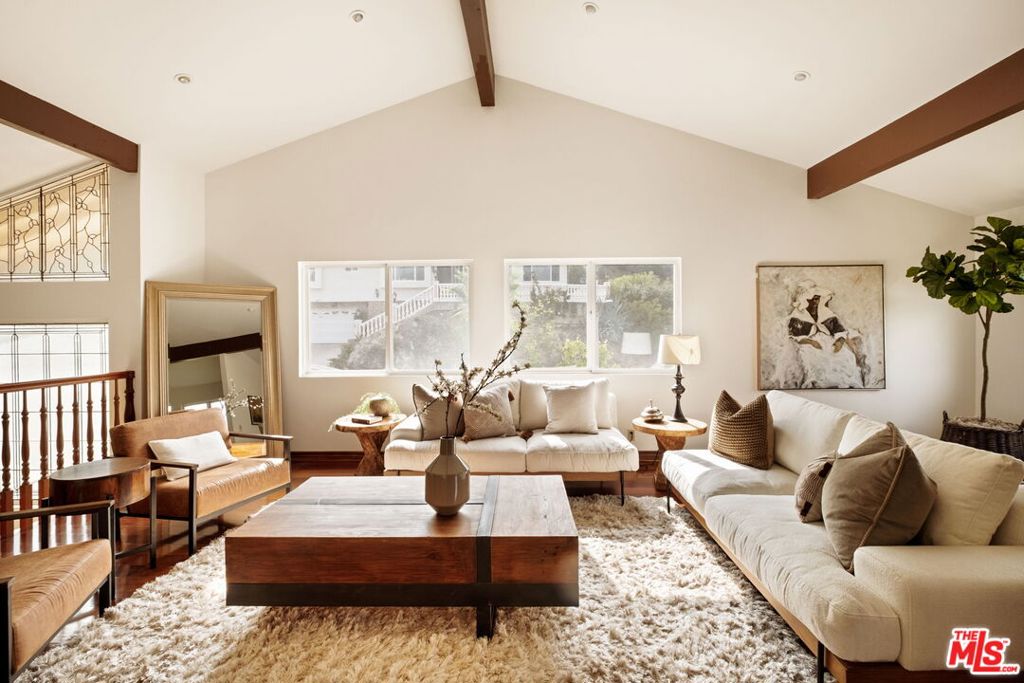 2617 Sleepy Hollow Place