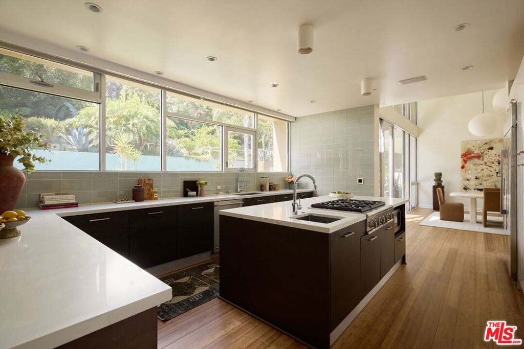 3369 Fryman Place