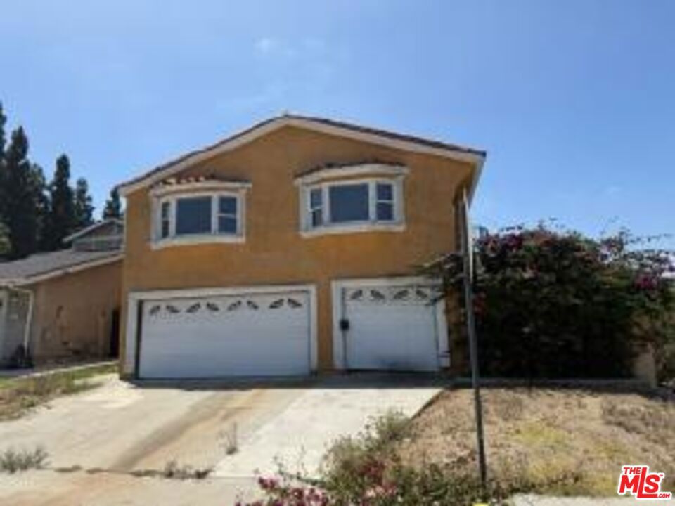 802 E Penrod Drive