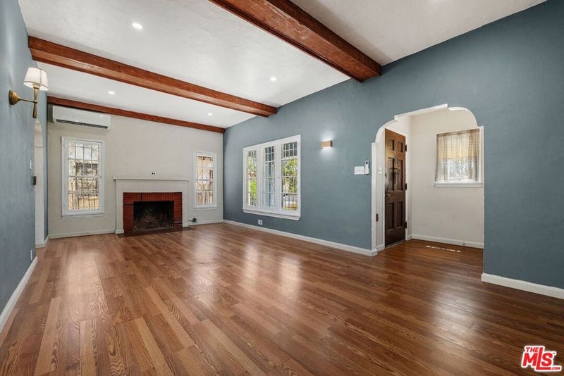 1845 W 88th Street