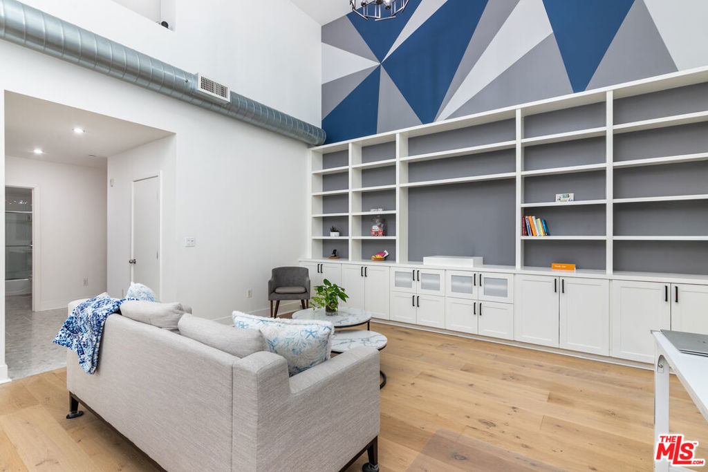 1730 Sawtelle Boulevard 111