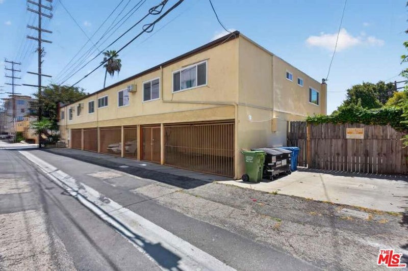 1811 Parnell Avenue