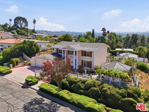 Photo of 6602 Daryn Drive, West Hills, CA 91307 (MLS # 26852651)