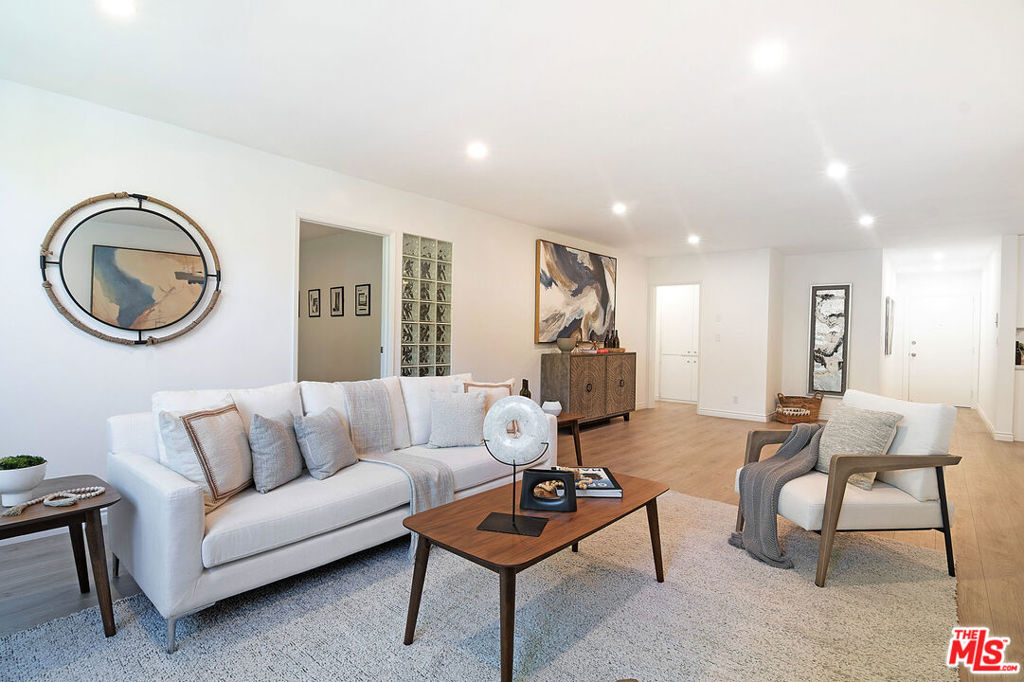 10725 Ohio Avenue 204