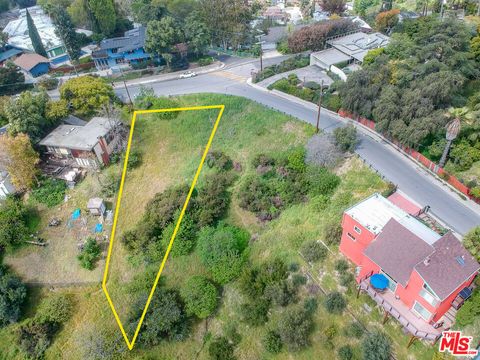 Photo of 4022 San Rafael Avenue, Los Angeles, CA 90065 (MLS # 26863239)