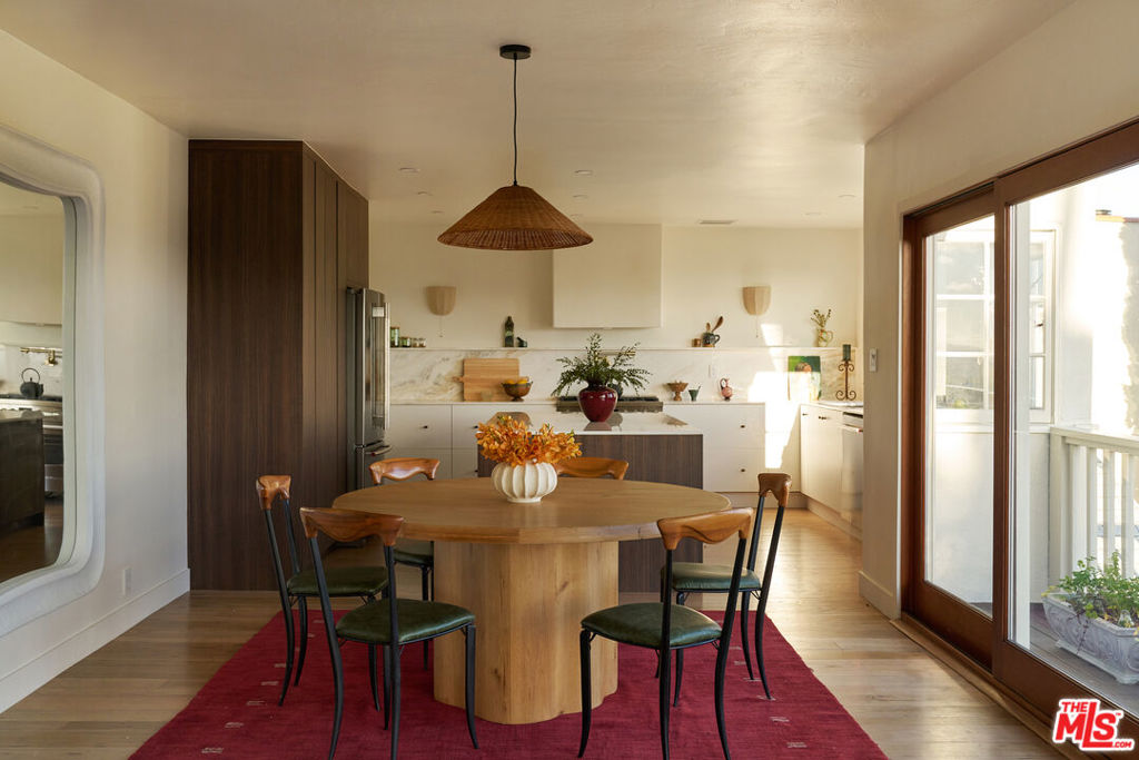 3506 Carnation Avenue