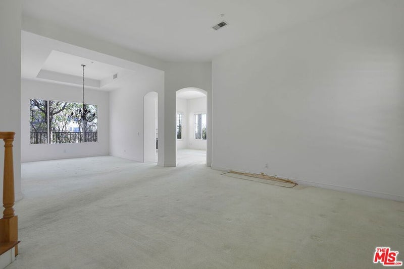 1492 Paseo De Oro