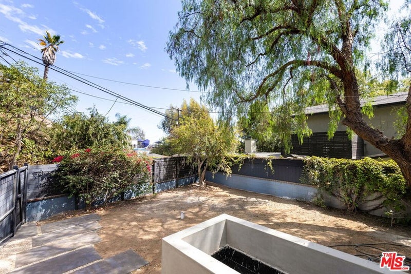 7102 Pacific View Drive