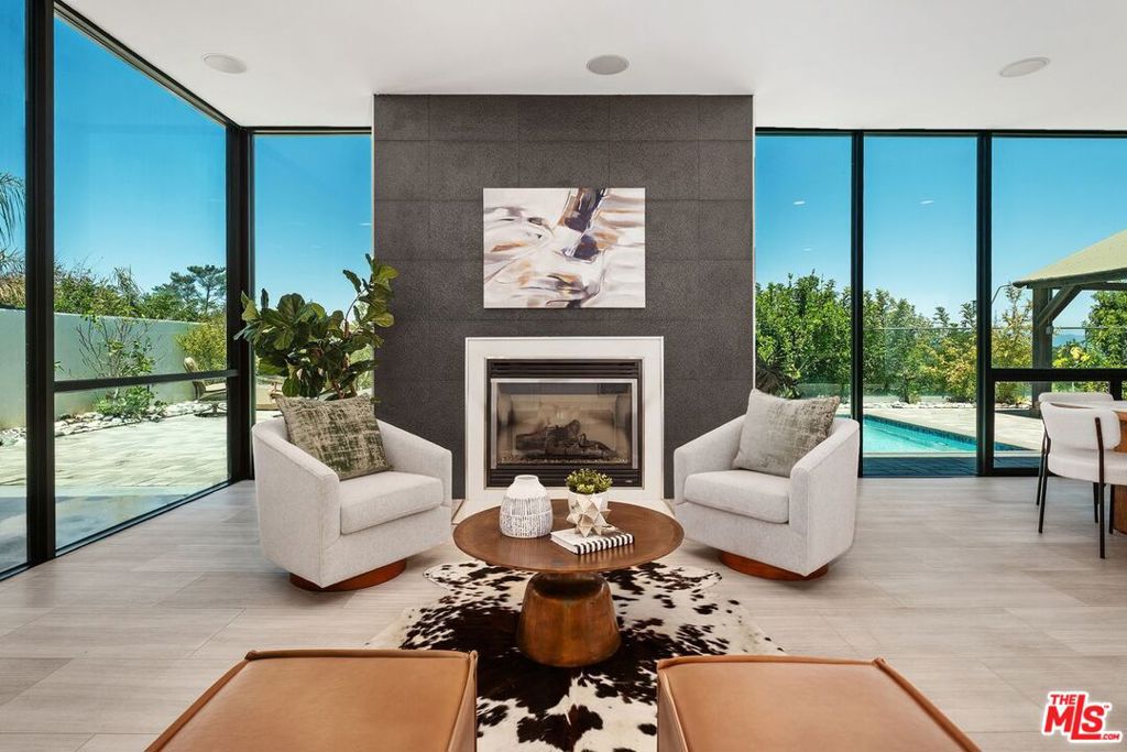 3144 Alta Laguna Boulevard