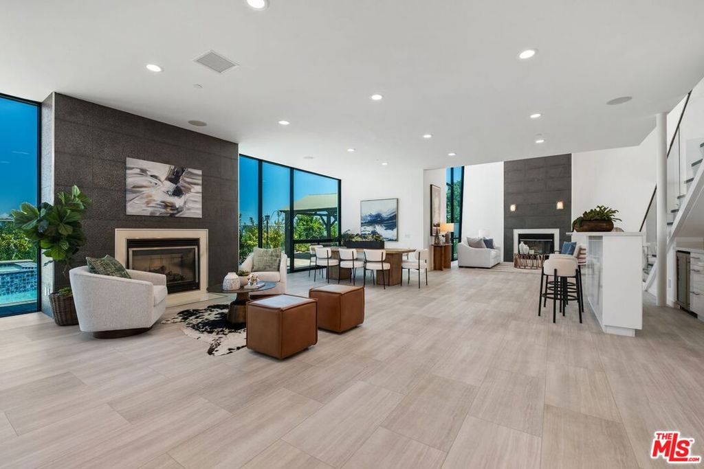 3144 Alta Laguna Boulevard