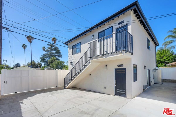 ADDRESS PRIVATE, SAN FERNANDO VALLEY, CA  - Image c9efb0ae188a4da5de2fe8f40a30dbb1/3091865143