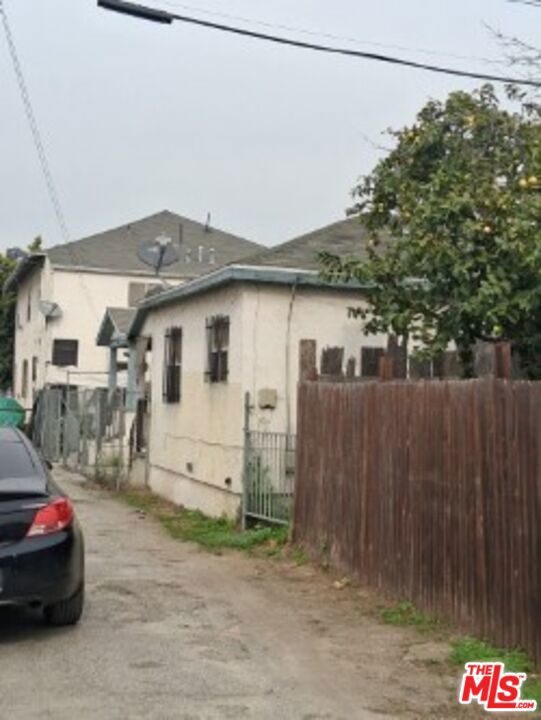 622 E 50th Street