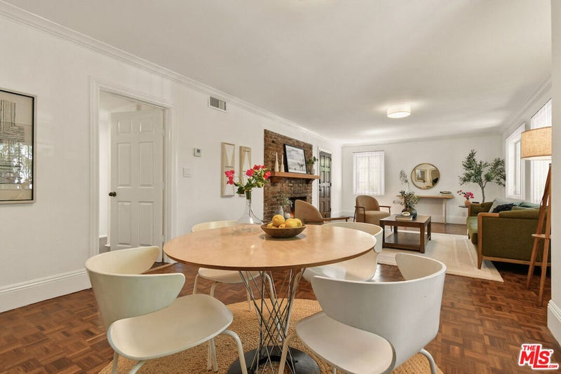 1930 Holly Drive 9A