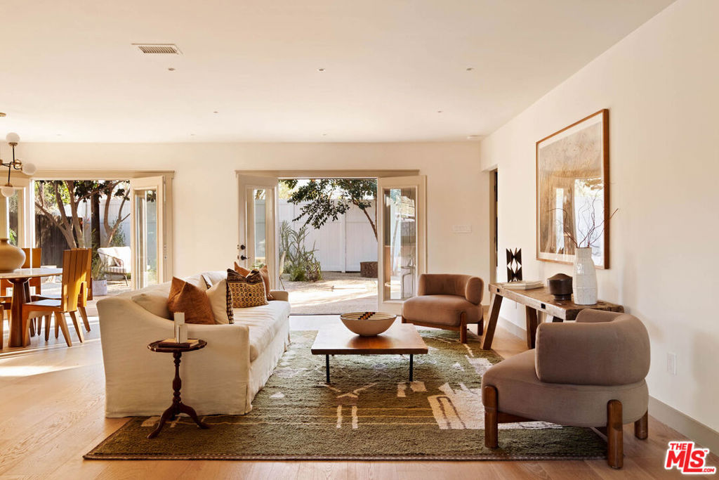 17600 Runnymede Street