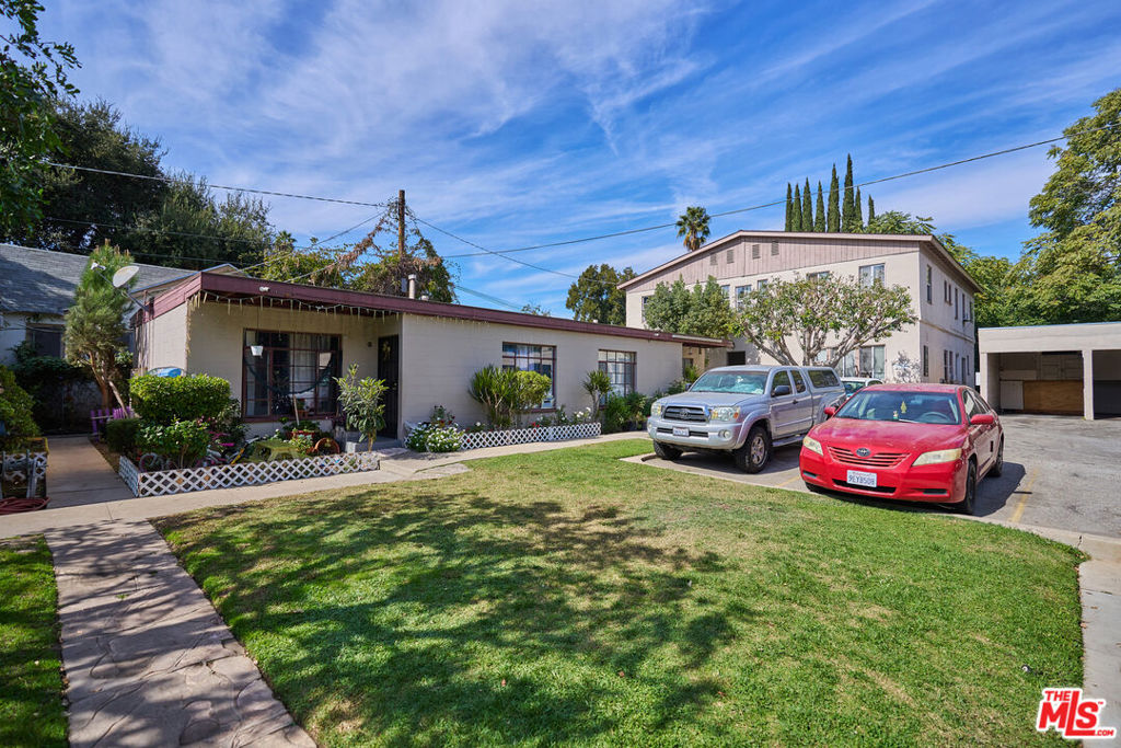 Properties 1 485 E Washington Boulevard