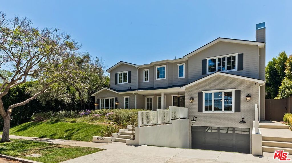 Properties 2 10422 Lorenzo Place