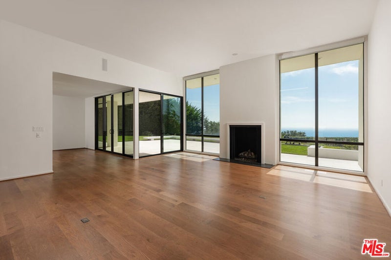 346 Woodley Road