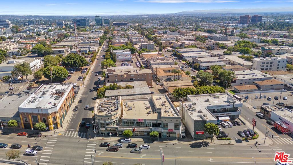 Properties 3 11500 Santa Monica Boulevard