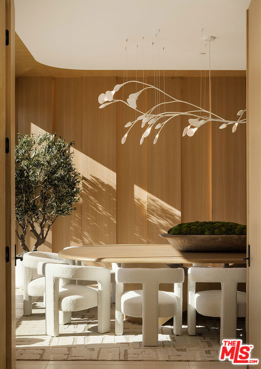 Properties 4 1165 Somera Road