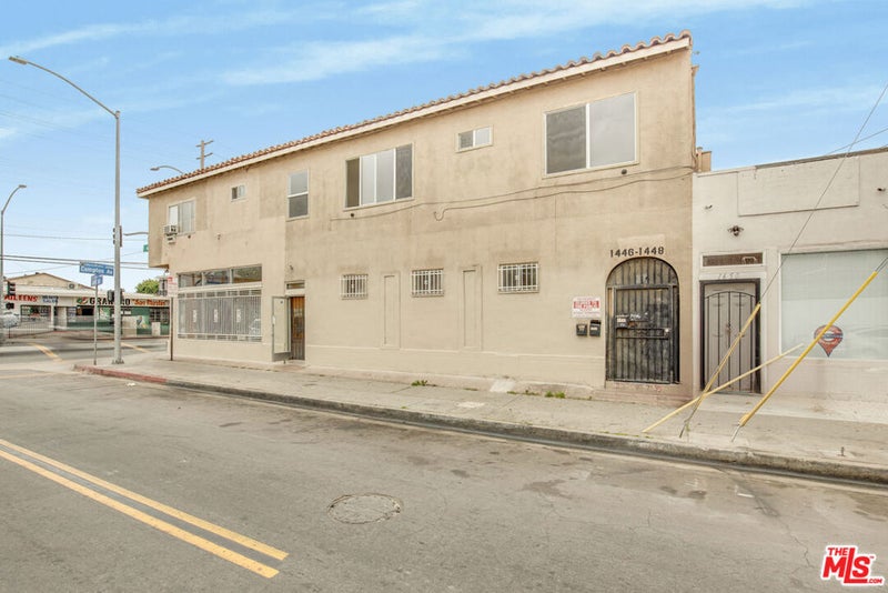 6101 Compton Avenue