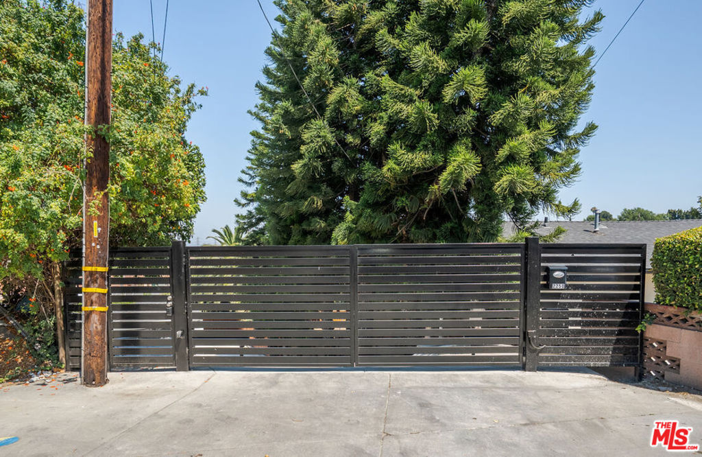 2250 Kays Avenue