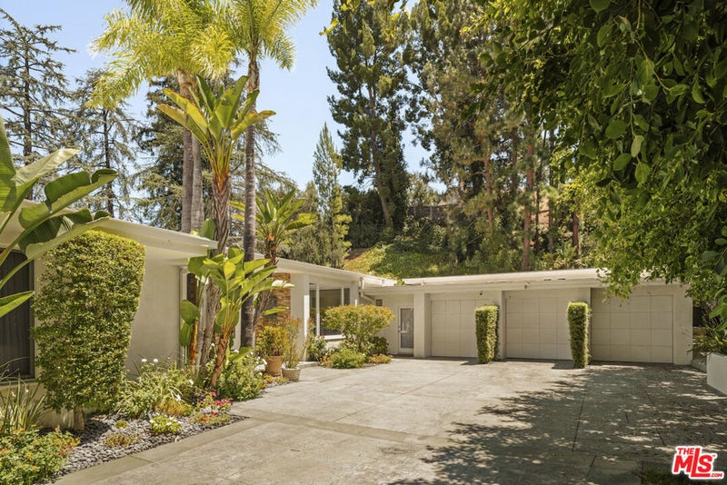 4101 Clear Valley Drive