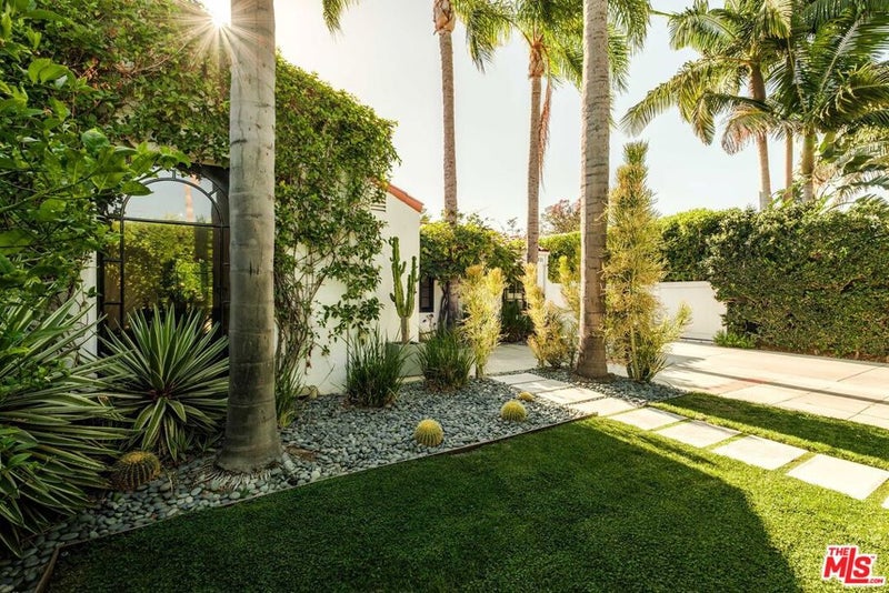 331 N Kilkea Drive
