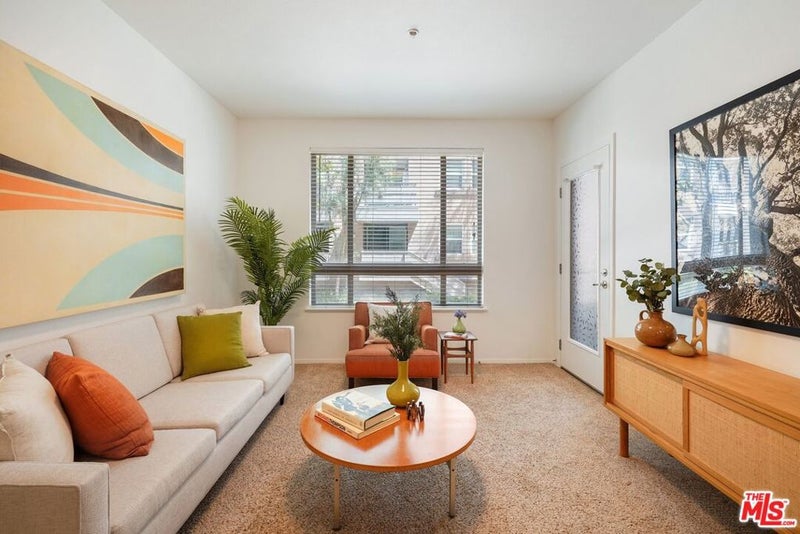 100 S Alameda Street 150