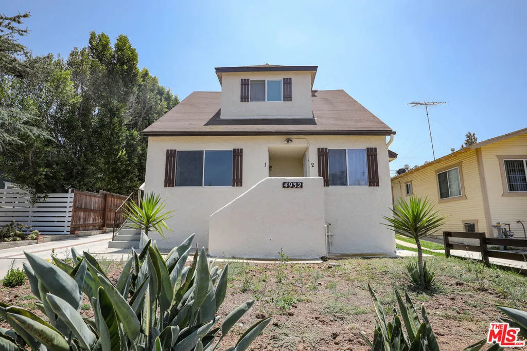 Los Angeles, California 90042, United States, 1 Bedroom Bedrooms, ,1 BathroomBathrooms,Residential,Active,167864