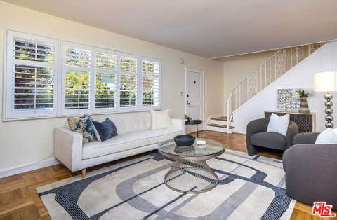 Photo of 5383 Village Grn, Los Angeles, CA 90016 (MLS # 26851521)