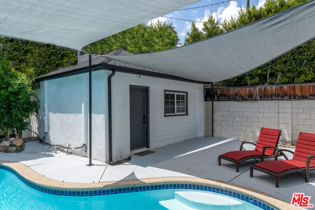 Studio City, California 91604, United States, 3 Bedrooms Bedrooms, ,3 BathroomsBathrooms,Residential,Active,136657