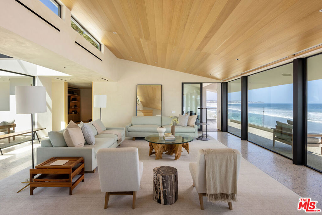 31388 Broad Beach Road