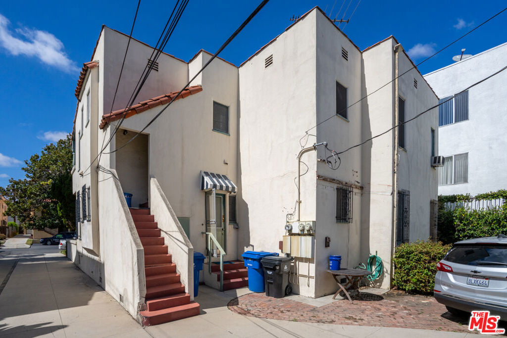 1140 S Shenandoah Street