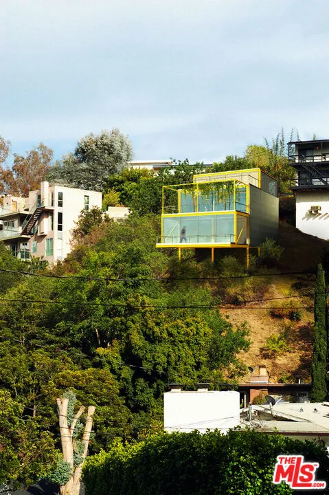 Los Angeles, California 90046, United States, ,Land,Active,43673