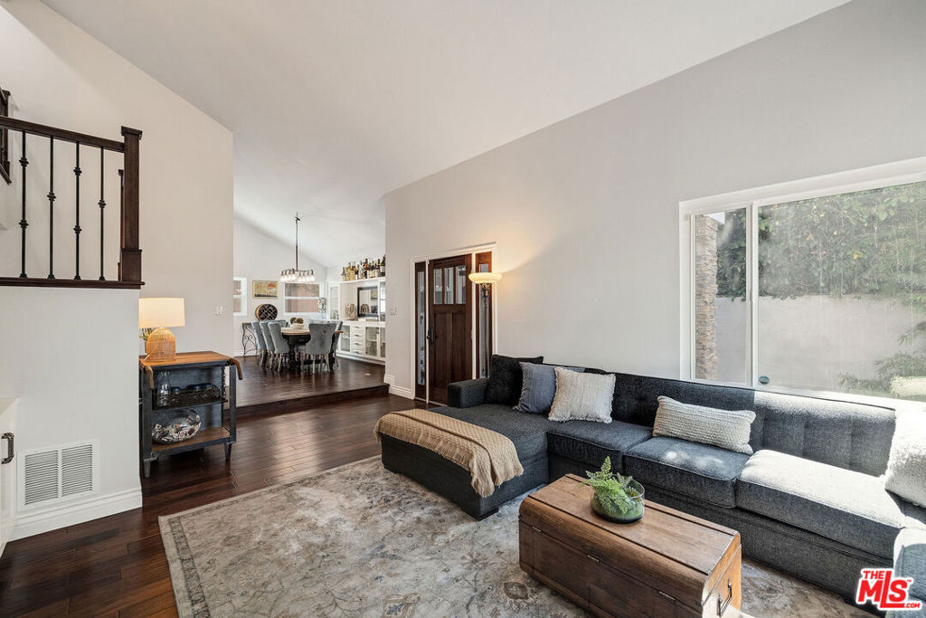 Properties 4 1150 E Pine Avenue