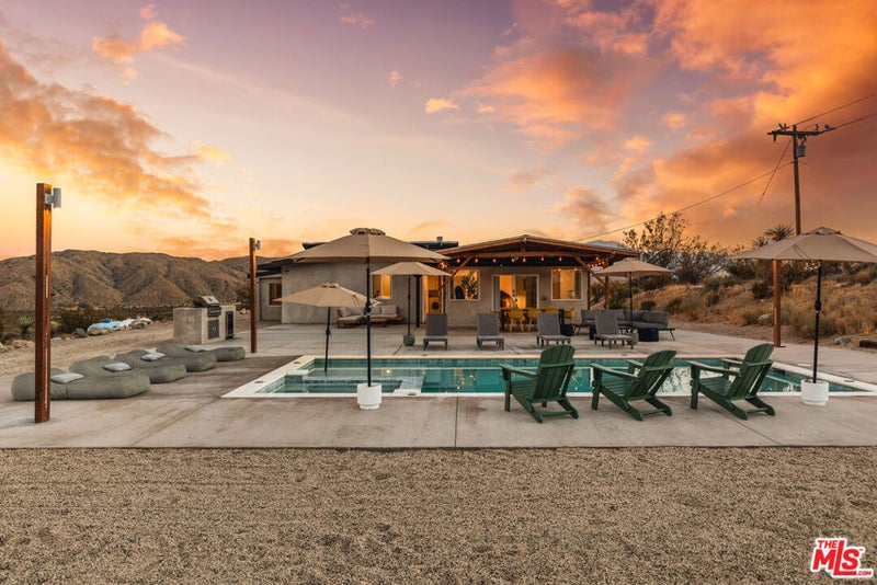 51818 Cheyenne Trail