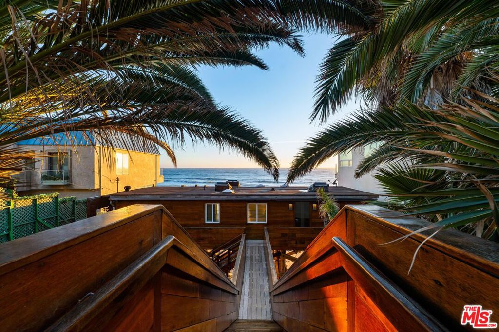 43000 Pacific Coast Highway