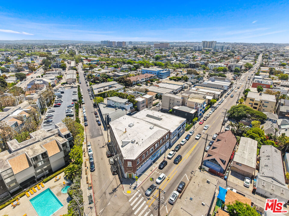 Properties 1 1802 Pacific Avenue