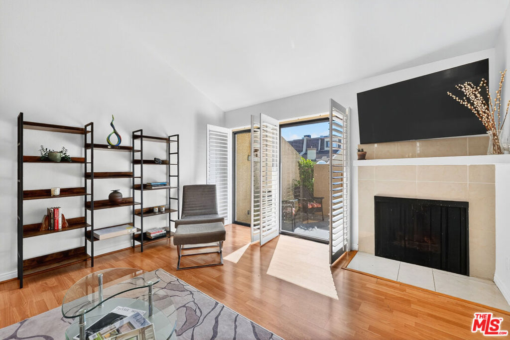 18419 Collins Street A