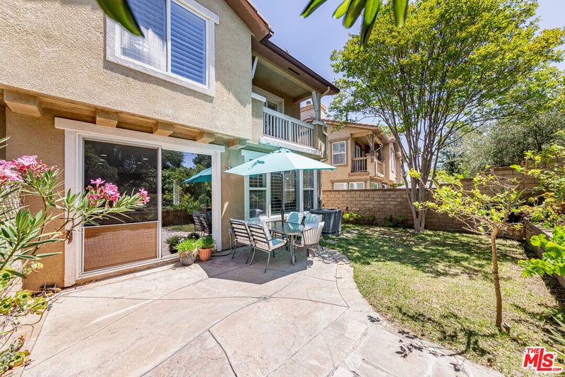 25684 Via Ventana