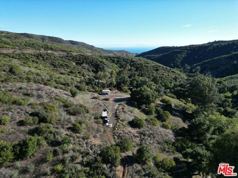 2943 Escondido Drive Malibu CA 90265