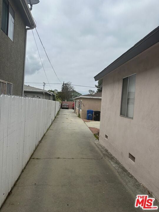 1617 W 224th Street