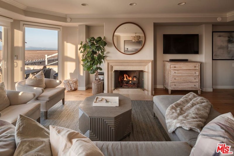 506 W Oceanfront 2
