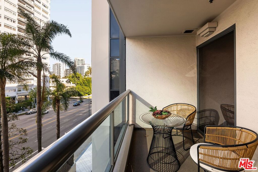 10724 Wilshire Boulevard 406