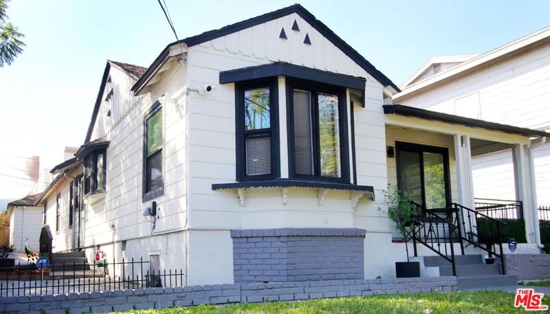153 N Hanford Avenue