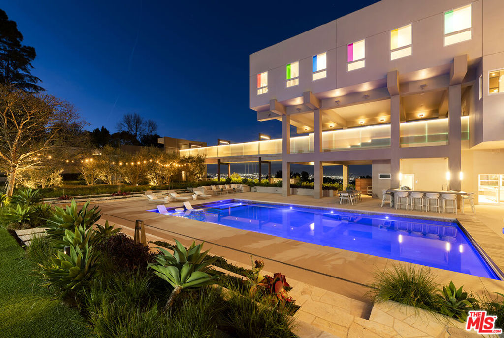 Properties 2 15210 Antelo Place