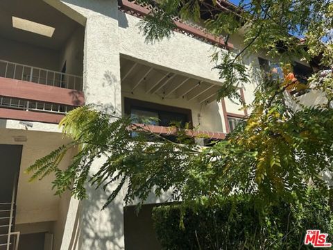 18143 W Sundowner Way 962 Canyon Country CA 91387
